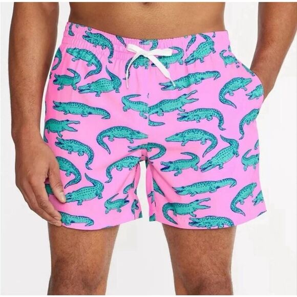 Chubbies The Glades Swim Trunks Men’s M Gator Beach 5.5 in Classic Lined Pink - Picture 1 of 9